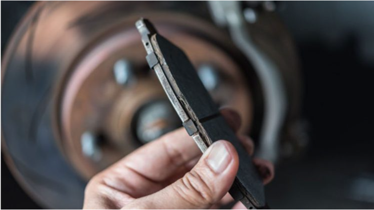 علائم هشداردهنده تمام شدن لنت ترمز