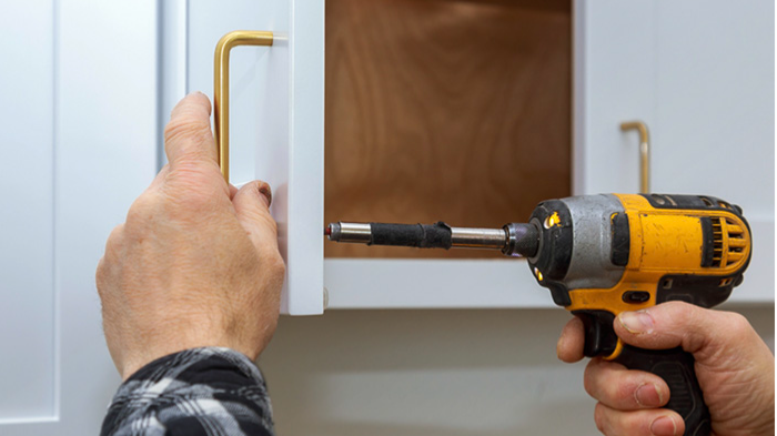 نصب دستگیره کابینت: چه اشتباهاتی باید اجتناب کرد؟