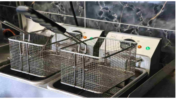 تاثیر سرخ کن صنعتی بر طعم غذا