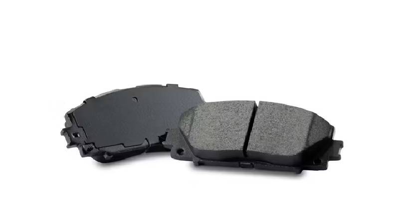 لنت و دیسک ترمز خودرو کلوت