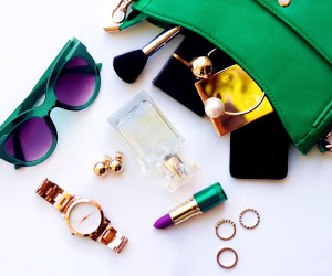 تو کیف خانم های با کلاس چه وسایلی هست؟