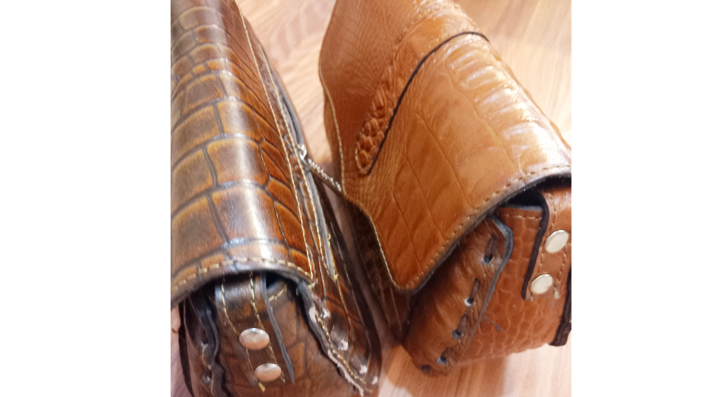 میخوام راز فروشندگان محصولات چرمی رو براتون فاش کنم