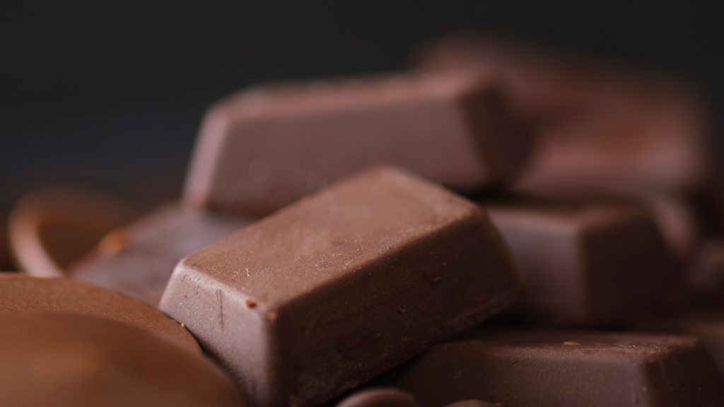 خواص شکلات تلخ