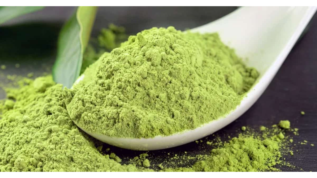 قاووت پسته برای چاقی | کمک به درمان کم کاری تیروئید با قوتو پسته