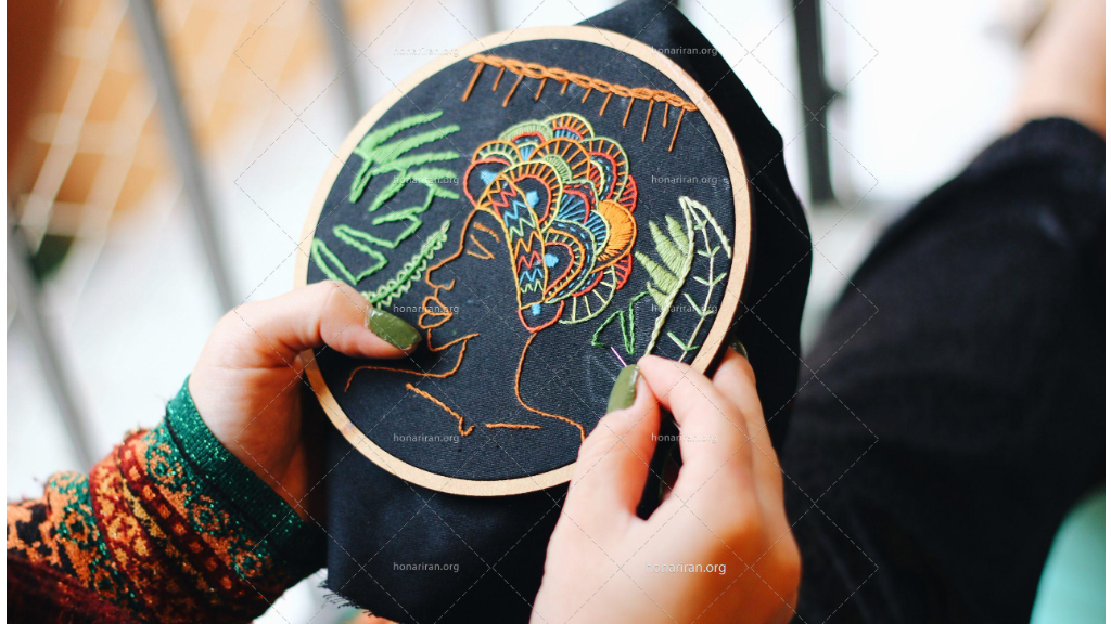 پایه نگهدارنده کارگاه گلدوزی،همراهی ایدهآل برای هنرمندان