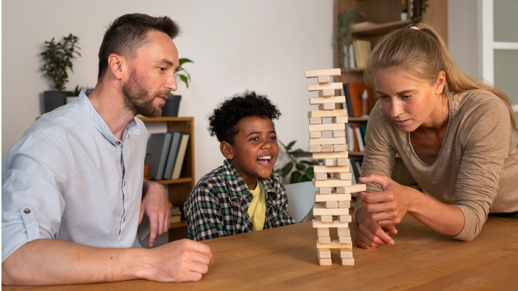 بازی‌های خانوادگی؛ پلی برای ارتباط بین نسل‌ها