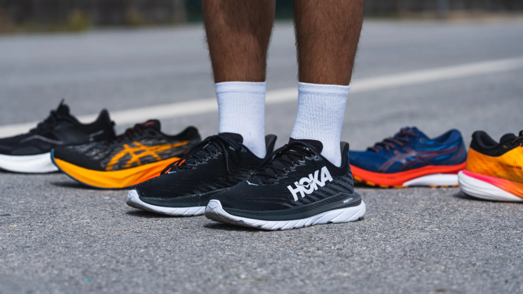 بهترین کفش برای دویدن روی تردمیل در سال 2025