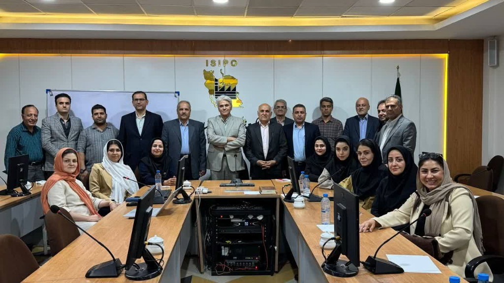 آموزش حین خدمت کارکنان و مدیران دولتی