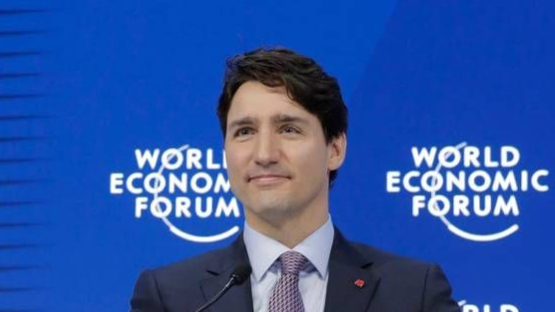 چرا رئیسجمهور کانادا (جاستین ترودو) جورابهای رنگی میپوشد؟