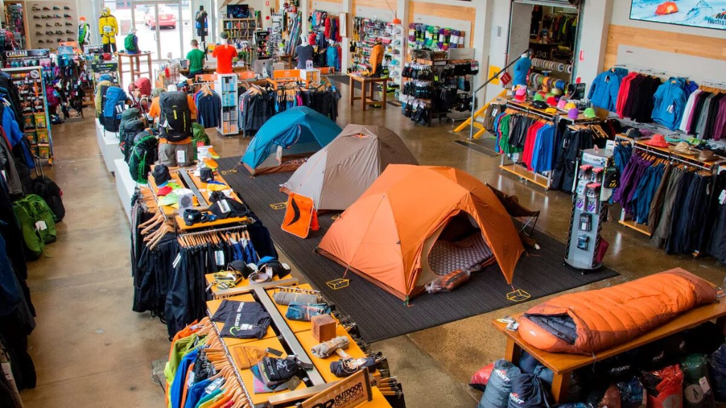 تشکیلات و لوازم کوهنوردی