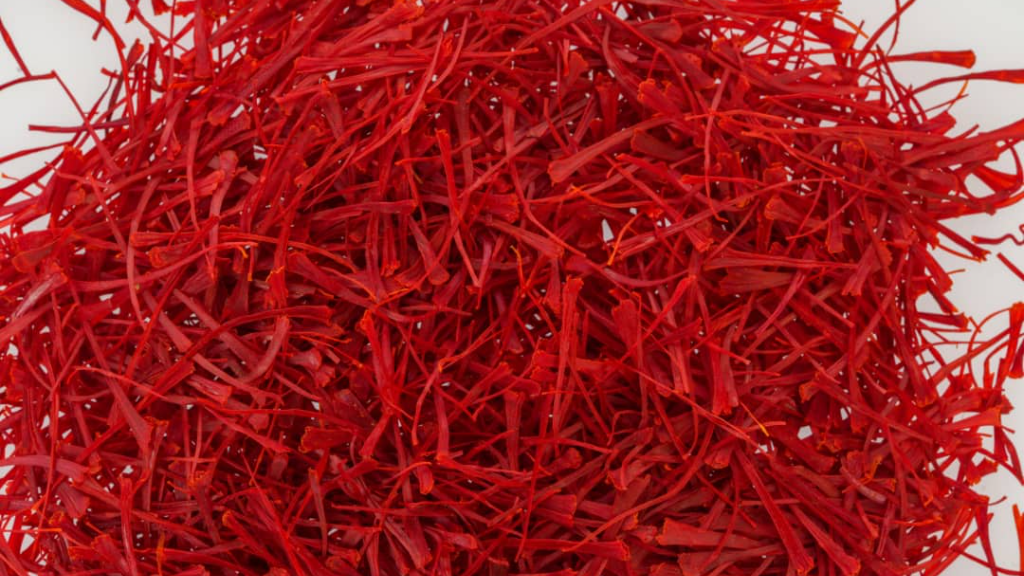 🌸 زعفران سوپر نگین صادراتی؛ طلای سرخ ایران