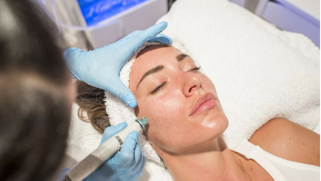 هیدروفیشیال چگونه انجام می گیرد؟