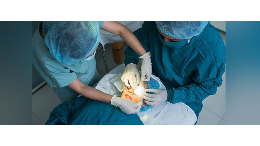 تخلیه ی چشم (Enucleation)