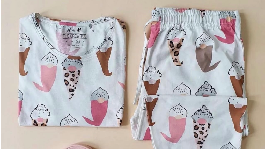 تیشرت شلوار زنانه؛ راز شیکپوشی در لباس خانگی