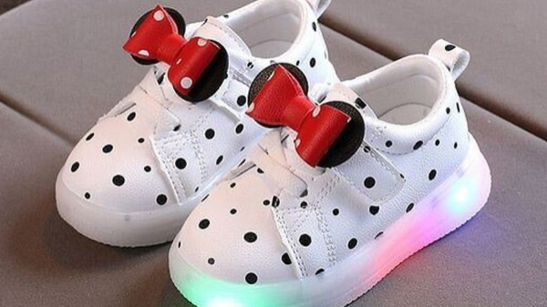 ویژگی کفش بچه گانه