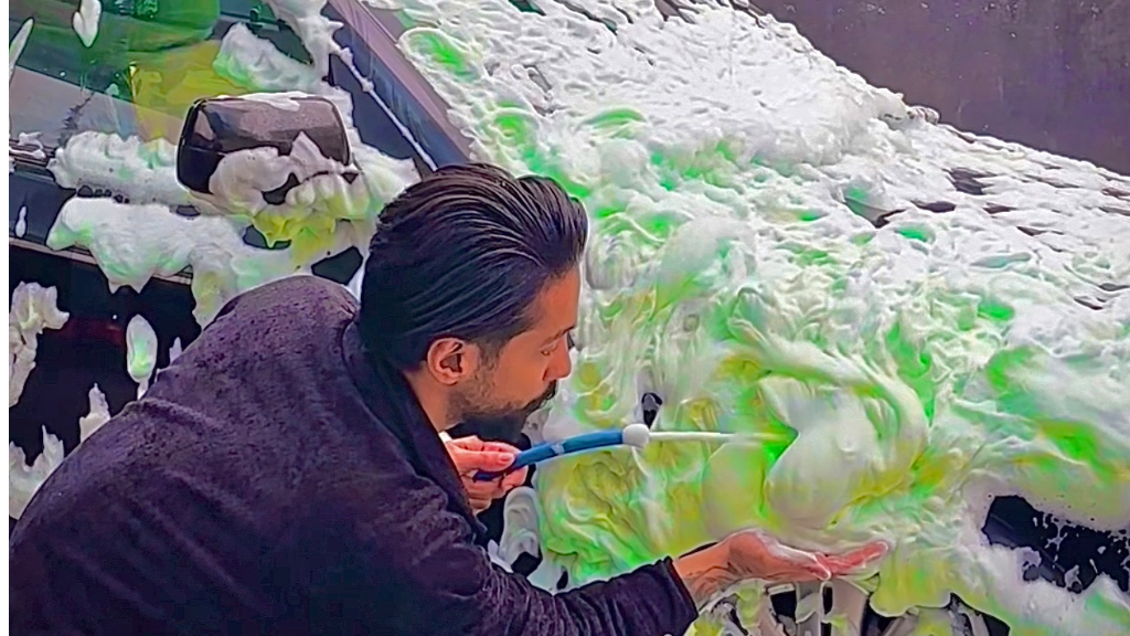 شامپونانو واکس براق کننده _تمیزکنندگی‌بسیار عالی
