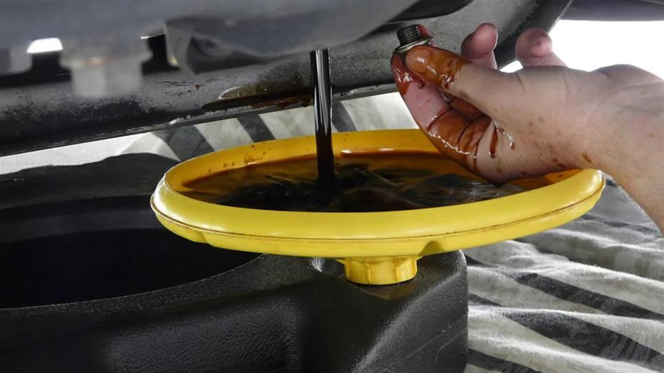 آیا چسبندگی روغن موتور، بیشتر شده است؟