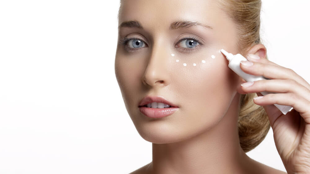 کرم دورچشم از چه سنی باید استفاده بشه؟