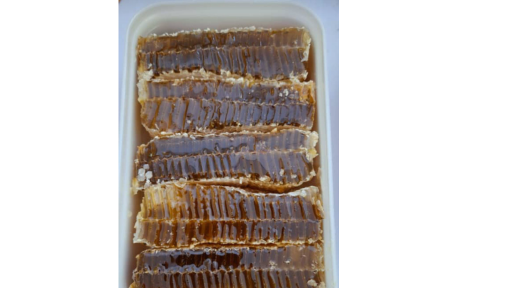 موم عسل طبیعی و خواص شگفت‌انگیز آن
