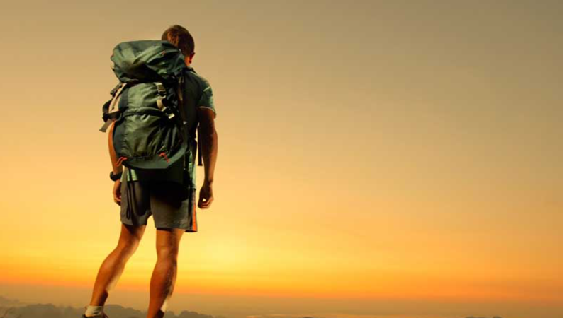 وسایل کمپینگ و ورزشی: همراهی هوشمندانه برای ماجراجویی و سلامت