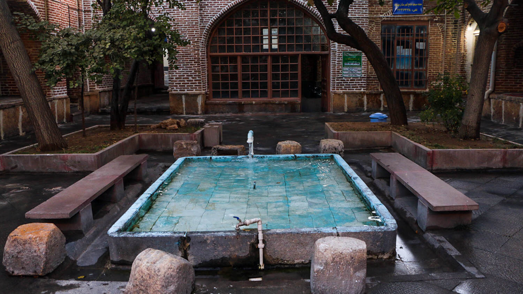 مسجد جامع سرخ مهاباد