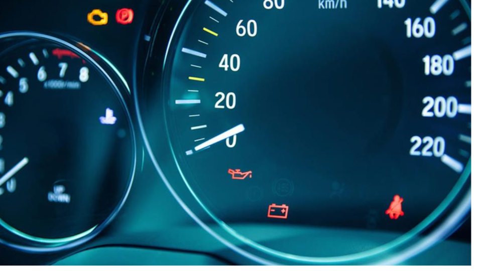 نحوه اضافه کردن روغن به موتور خودرو