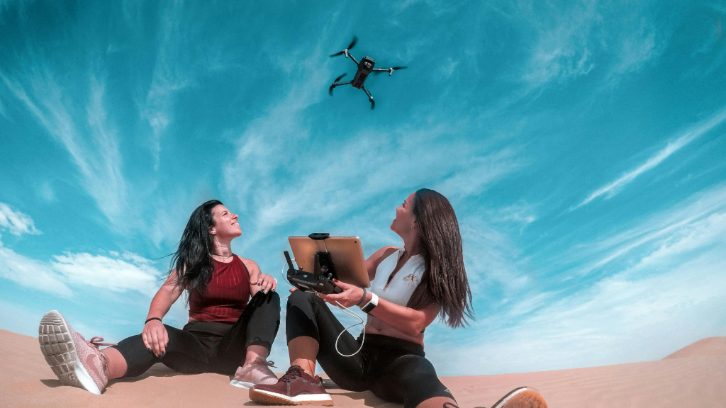 چگونه با ابزارهای نوین، بهرهوری و تفریحات خود را ارتقا دهیم؟