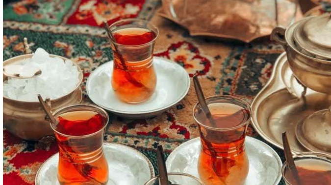 چرا چای نماد مهمان‌نوازی است؟