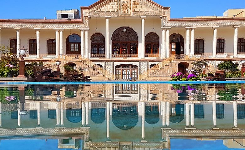 موزه-قاجار.jpg