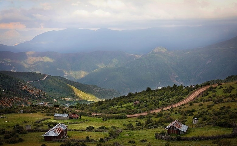 روستای لرزنه