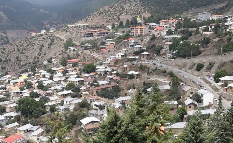 روستای آلاشت کجاست