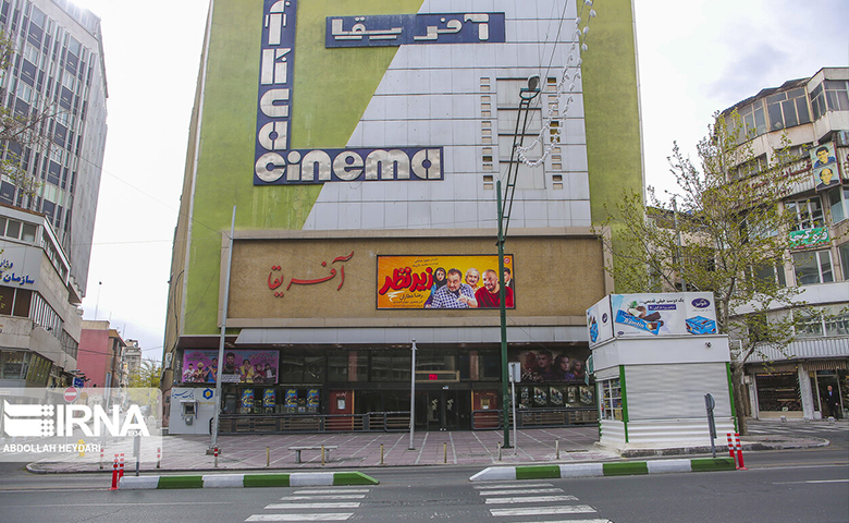 جاهای تفریحی خیابان ولیعصر