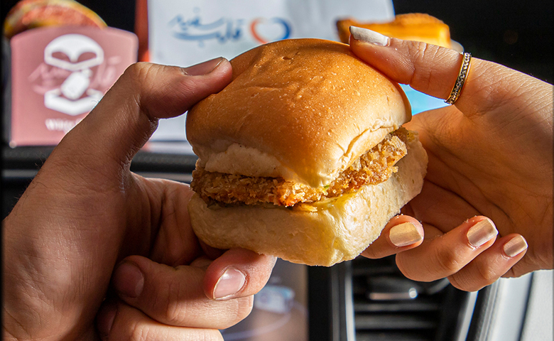 فست فود قلب سفید شیراز