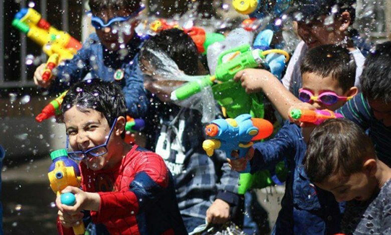 جشن آب پاشونک، جشنی تابستانی برای شروع سال جدید