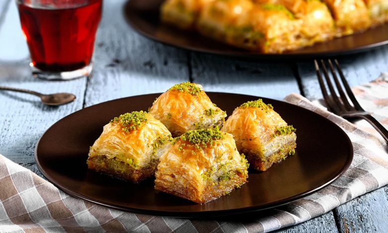 معرفی هیجانانگیزترین و خوشمزهترین سوغات یزد