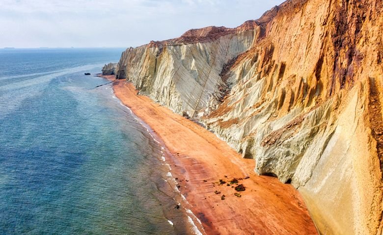 چزیره هرمز کجاست