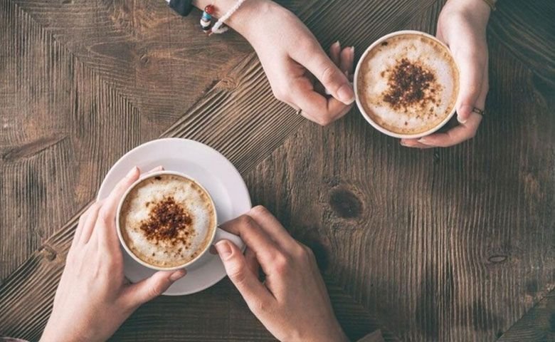 کافه ۳۶۵ لانژ بندر انزلی