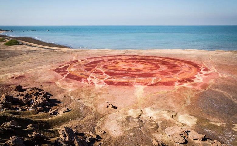 ساحل سنگ مرغان هرمز