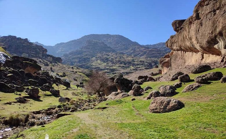 جنگل و مجموعه توریستی مخمل کوه خرم‌آباد