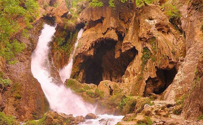 آبشار-آتشگاه.jpg