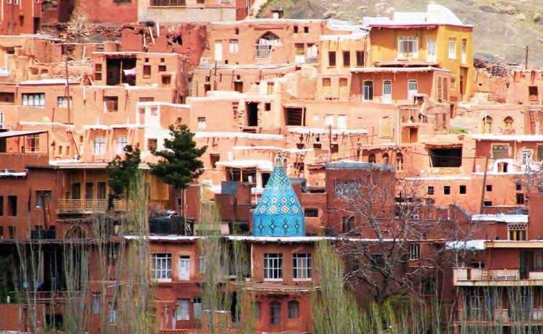 معماری-روستای-ابیانه-اصفهان.jpg