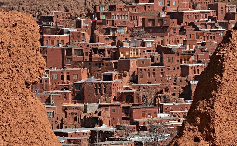 سفر به روستای ابیانه اصفهان؛ روستایی تاریخی و دیدنی در قلب ایران