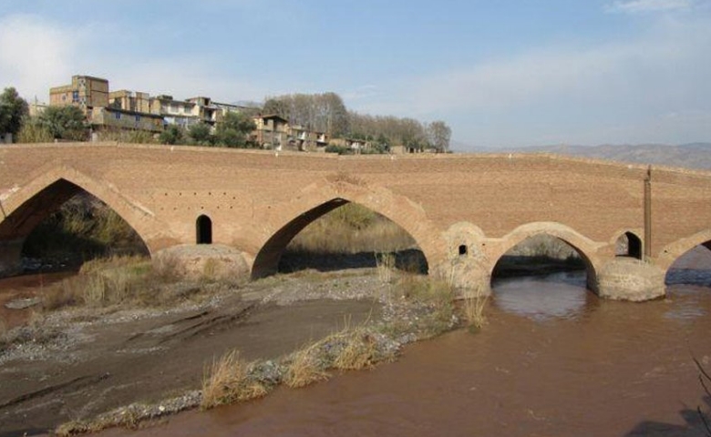 پل خشتی لوشان