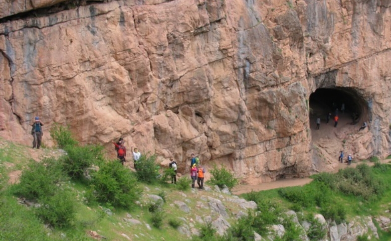 غار دربند رشی رودبار