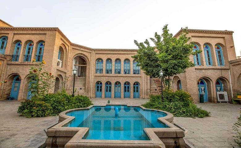 خانه ابو جاهای دیدنی تاریخی لرستان