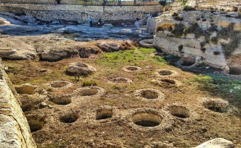 چاه‌های-تلا.jpg