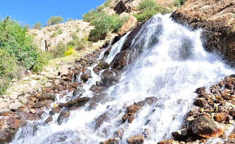آبشار-پشندگان.jpg