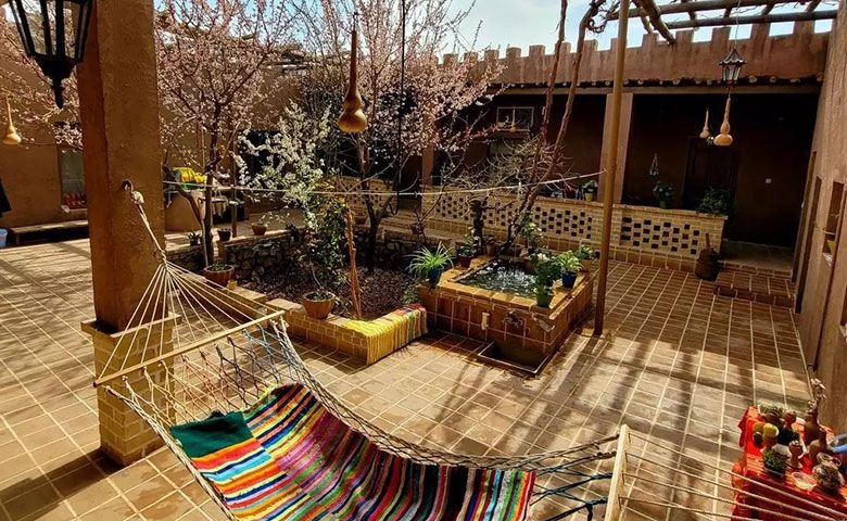 بهترین-روش-برای-اجاره-اقامتگاه-در-شاهرود.jpg
