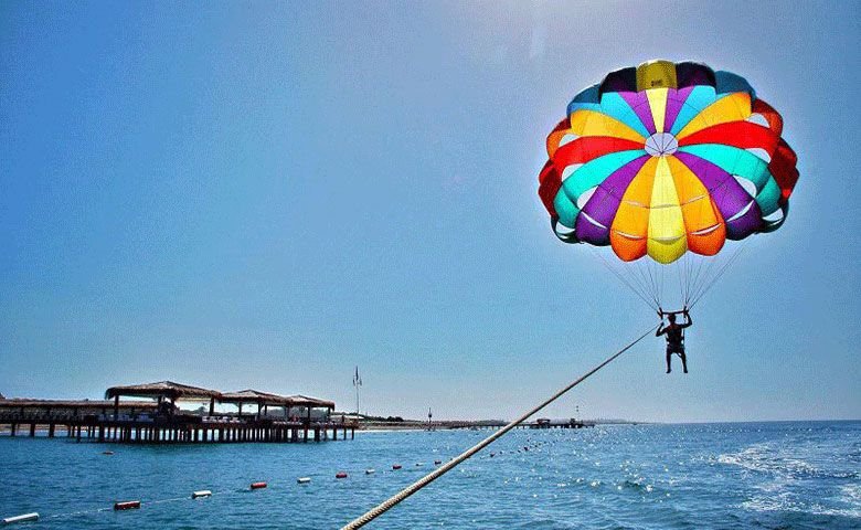 تفریحات آبی قشم + عکس و آدرس