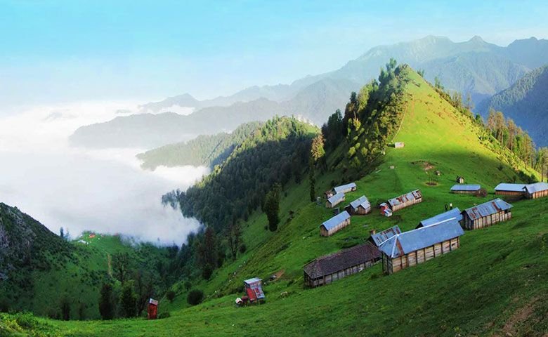 جاهای-دیدنی-کلاردشت.jpg